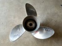 013033 Michigan Stainless Steel Propeller 13 x 19