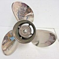 013044 Michigan Stainless Steel Propeller (15 x 17) for V-6 Gearcase, 15 Spline, and Thru-Hub Exhaust, Right Hand Rotation